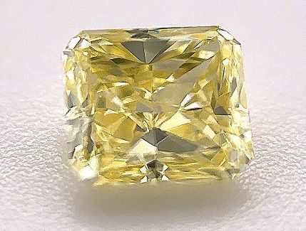 0.50 ct. Fancy Yellow/VVS2 Sq. Radiant Diamond