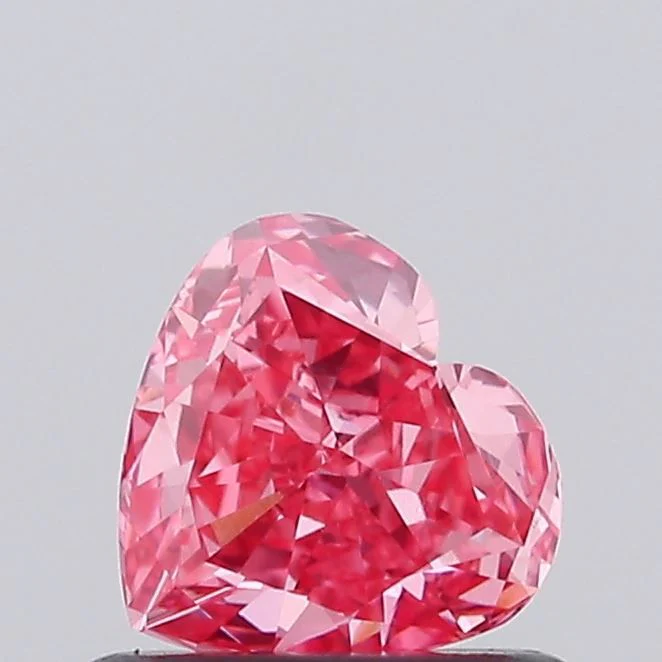 0.63 ct. Fancy Vivid Pink/VVS2 Heart Lab Grown Diamond