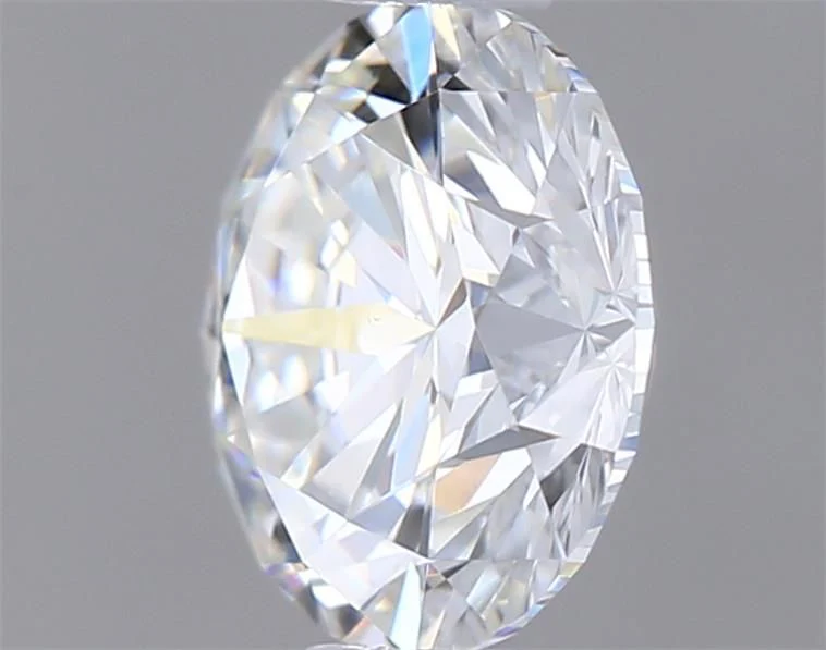0.67 ct. G/VVS2 Round Diamond
