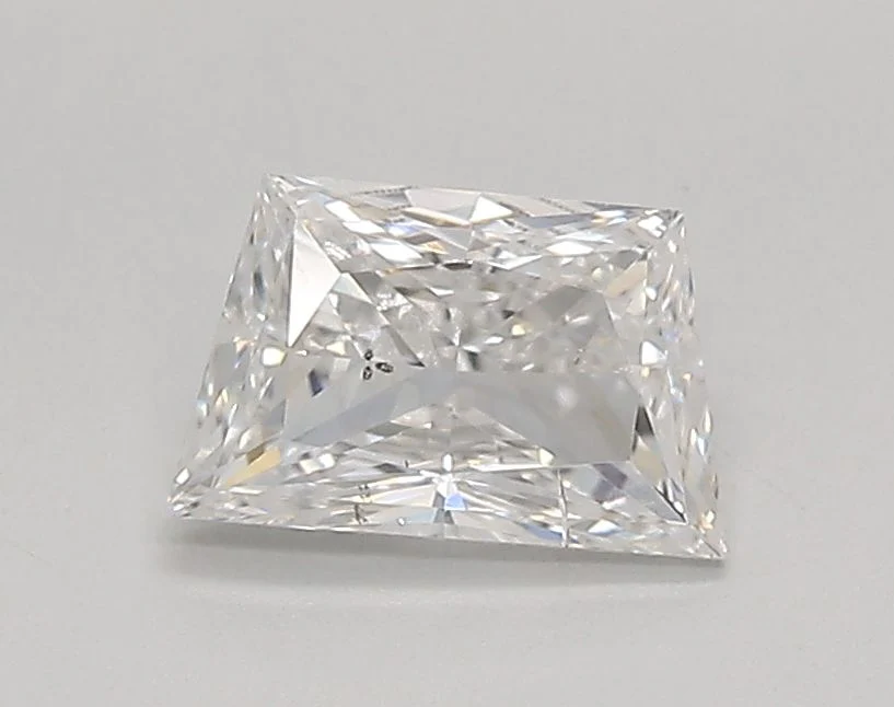 0.69 ct. E/VS2 Trapezoid Lab Grown Diamond