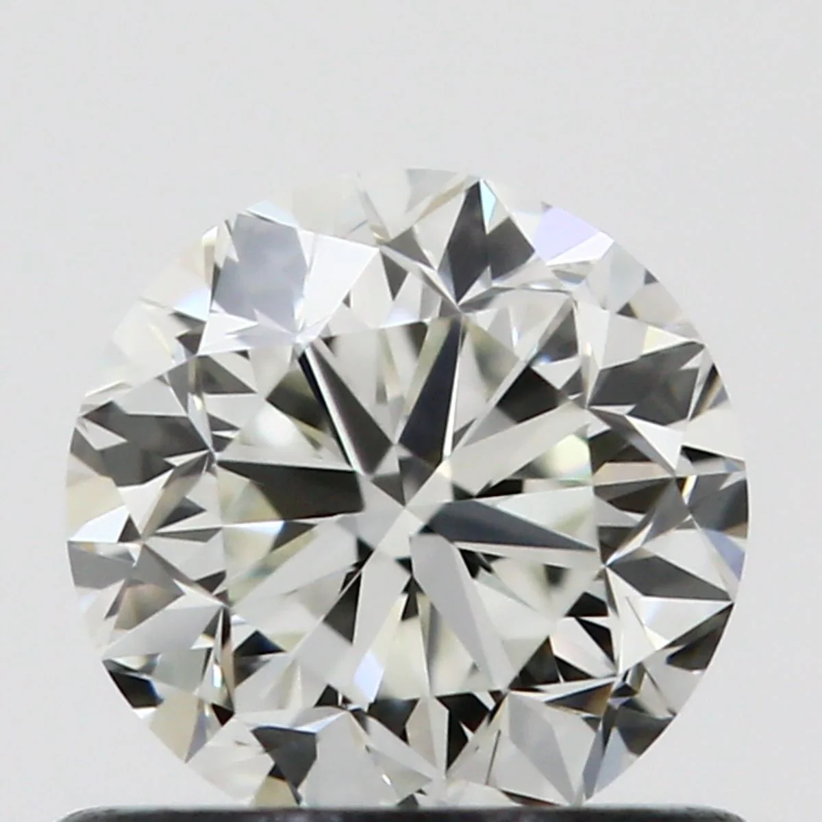 0.70 ct. I/IF Round Diamond