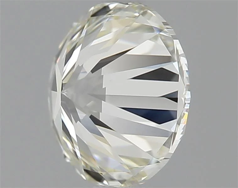 0.70 ct. I/VVS1 Round Diamond