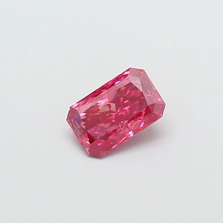 0.80 ct. Fancy Vivid Pink/VS2 Radiant Lab Grown Diamond