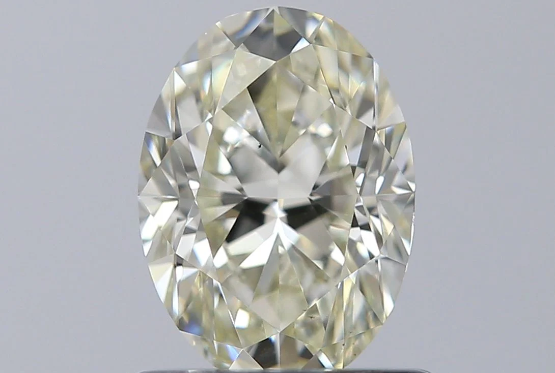 0.80 ct. M/VS2 Oval Diamond