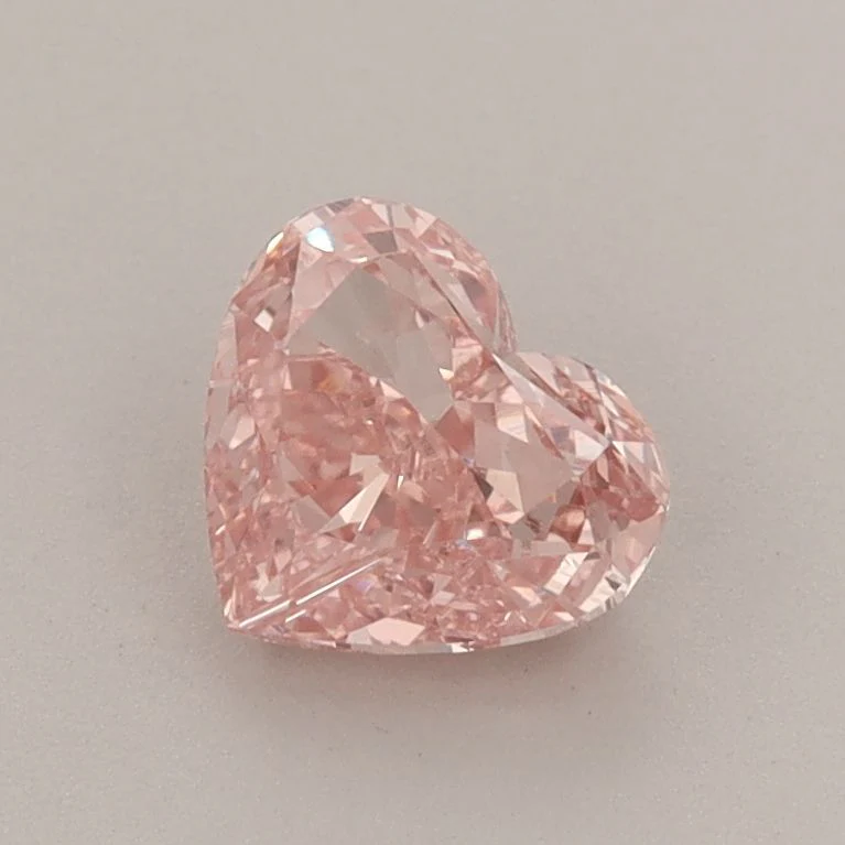 0.93 ct. Fancy Vivid Pink/VVS2 Heart Lab Grown Diamond