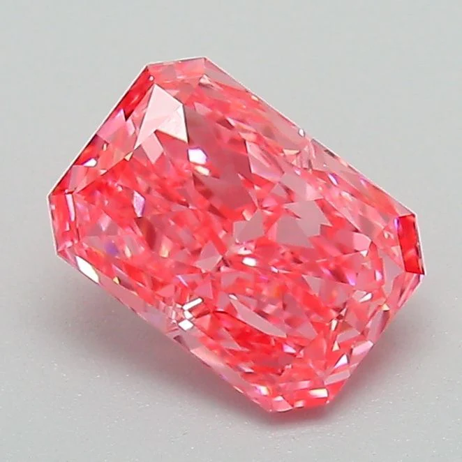 1.03 ct. Fancy Vivid Pink/VVS1 Radiant Lab Grown Diamond