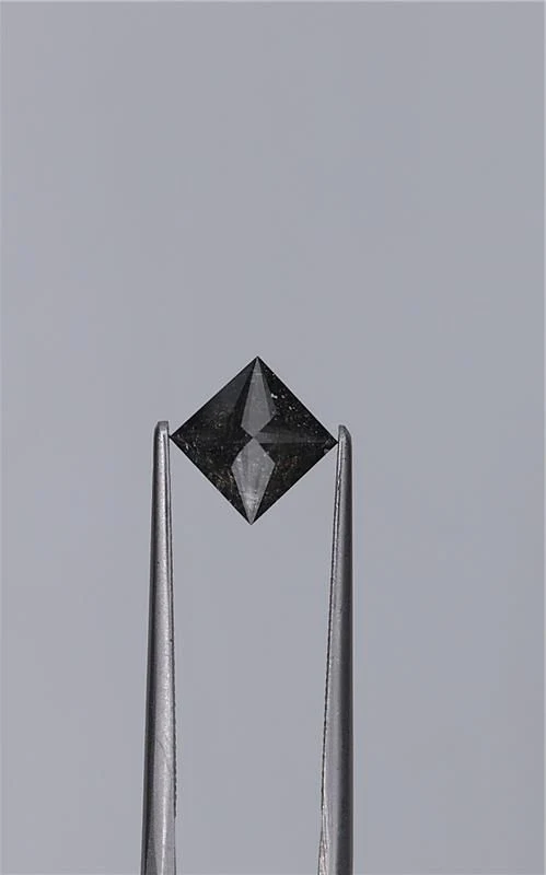 1.26 ct. Fancy Black/VVS2 Princess Diamond