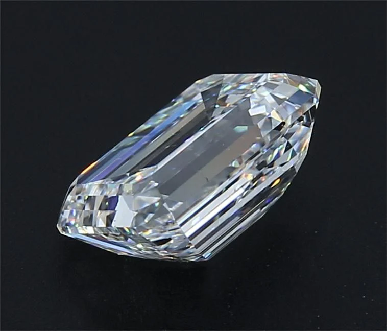 1.70 ct. E/VS2 Emerald Diamond