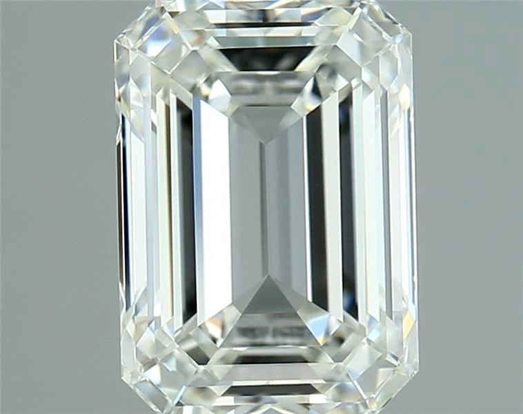 1.71 ct. I/VVS1 Emerald Diamond