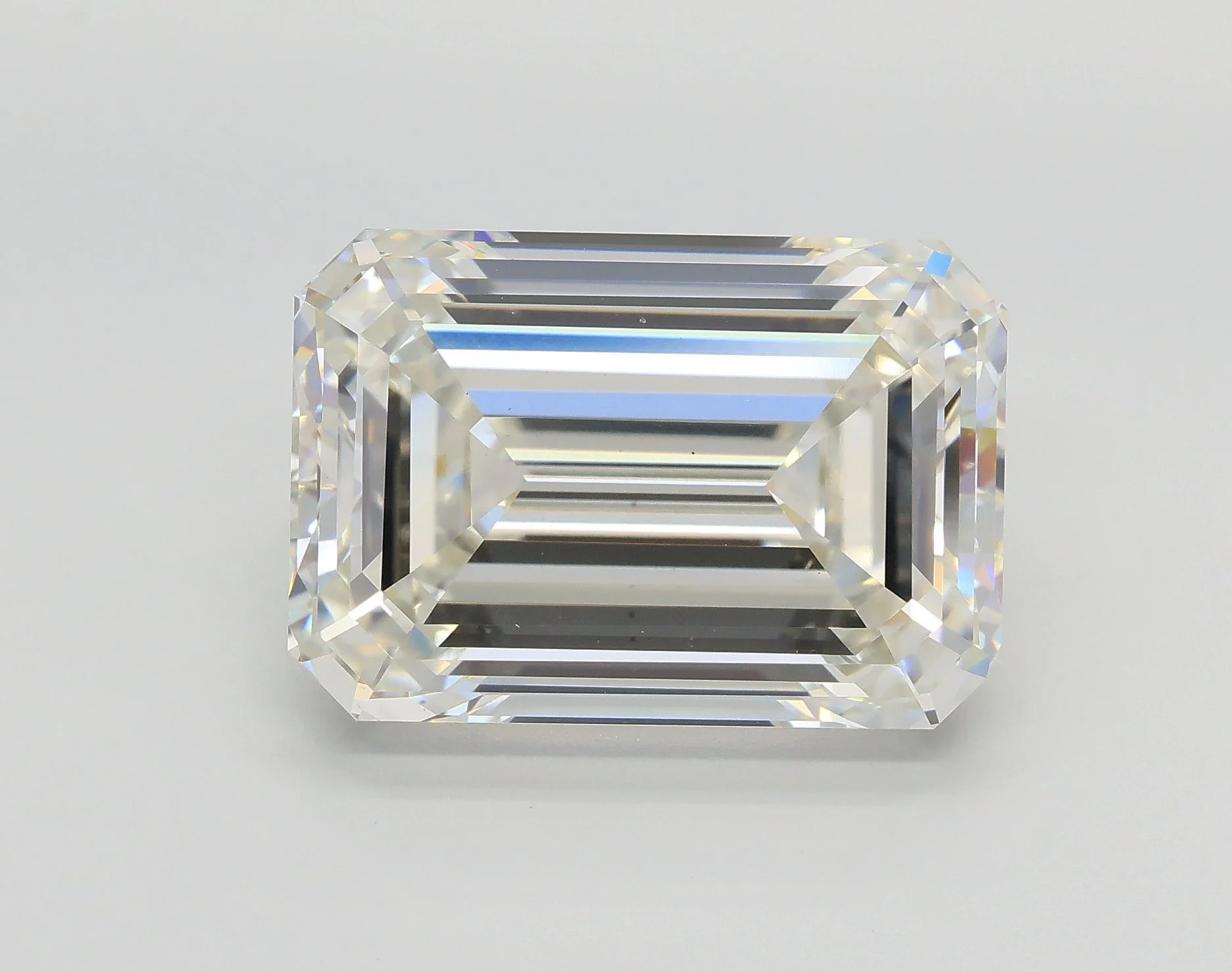 10.02 ct. G/VS1 Emerald Lab Grown Diamond - Image 2