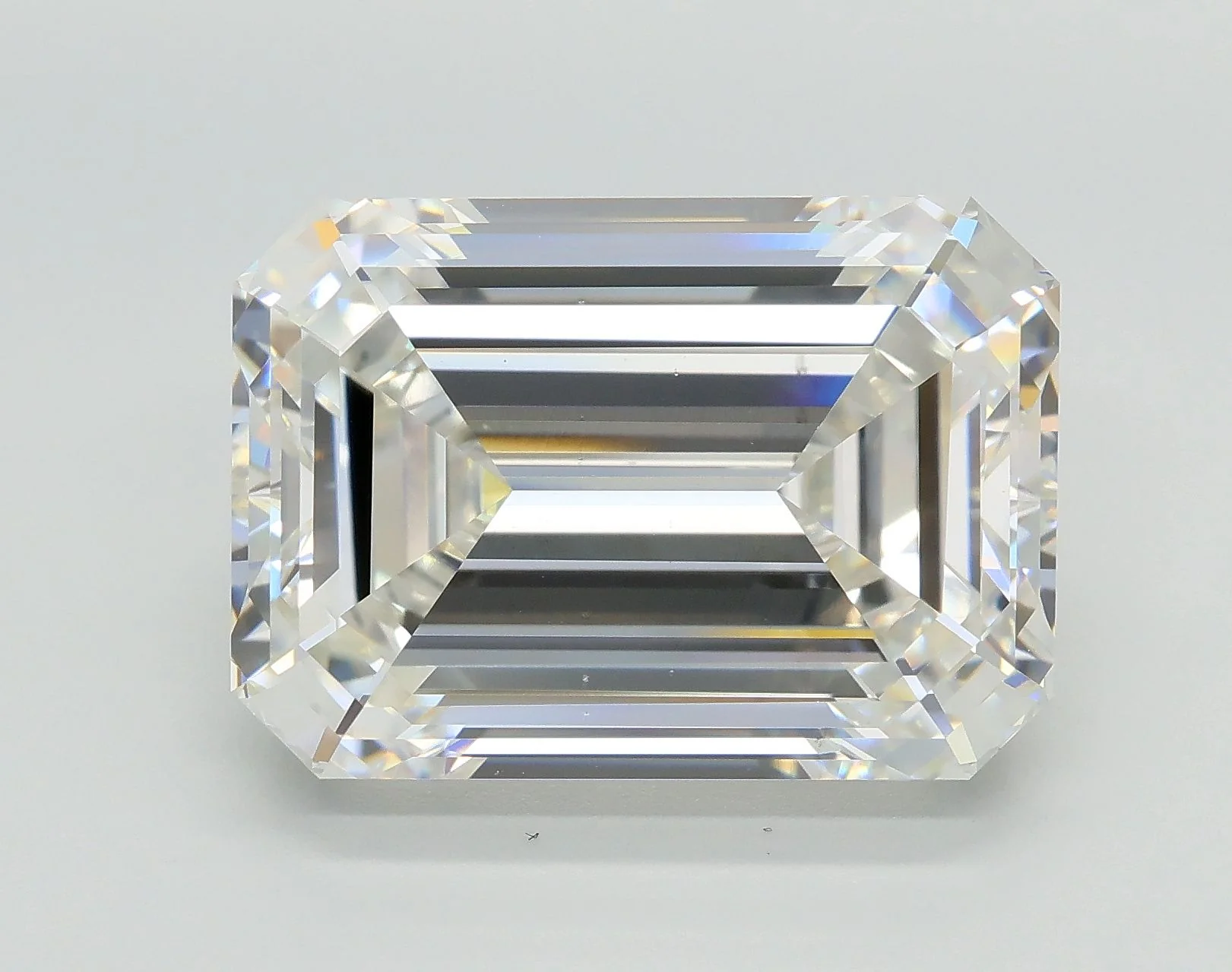 10.52 ct. G/VS1 Emerald Lab Grown Diamond - Image 2