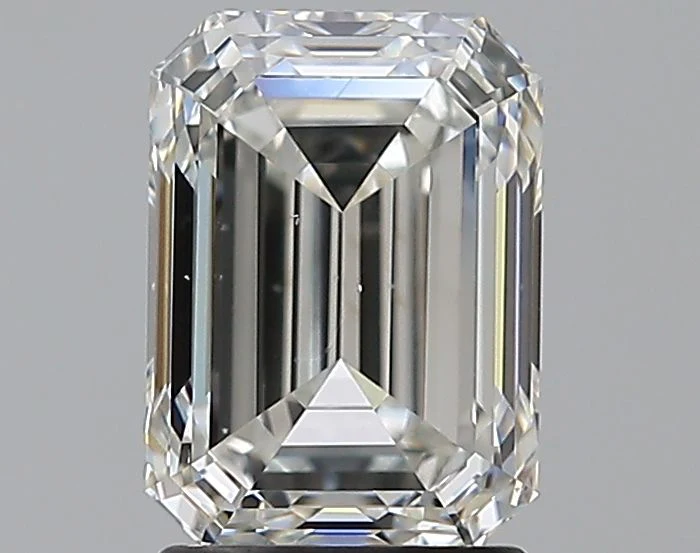 2.01 ct. H/VS2 Emerald Diamond