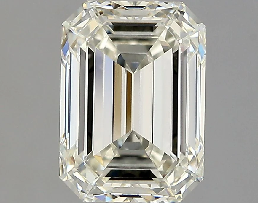 2.01 ct. I/VVS1 Emerald Diamond