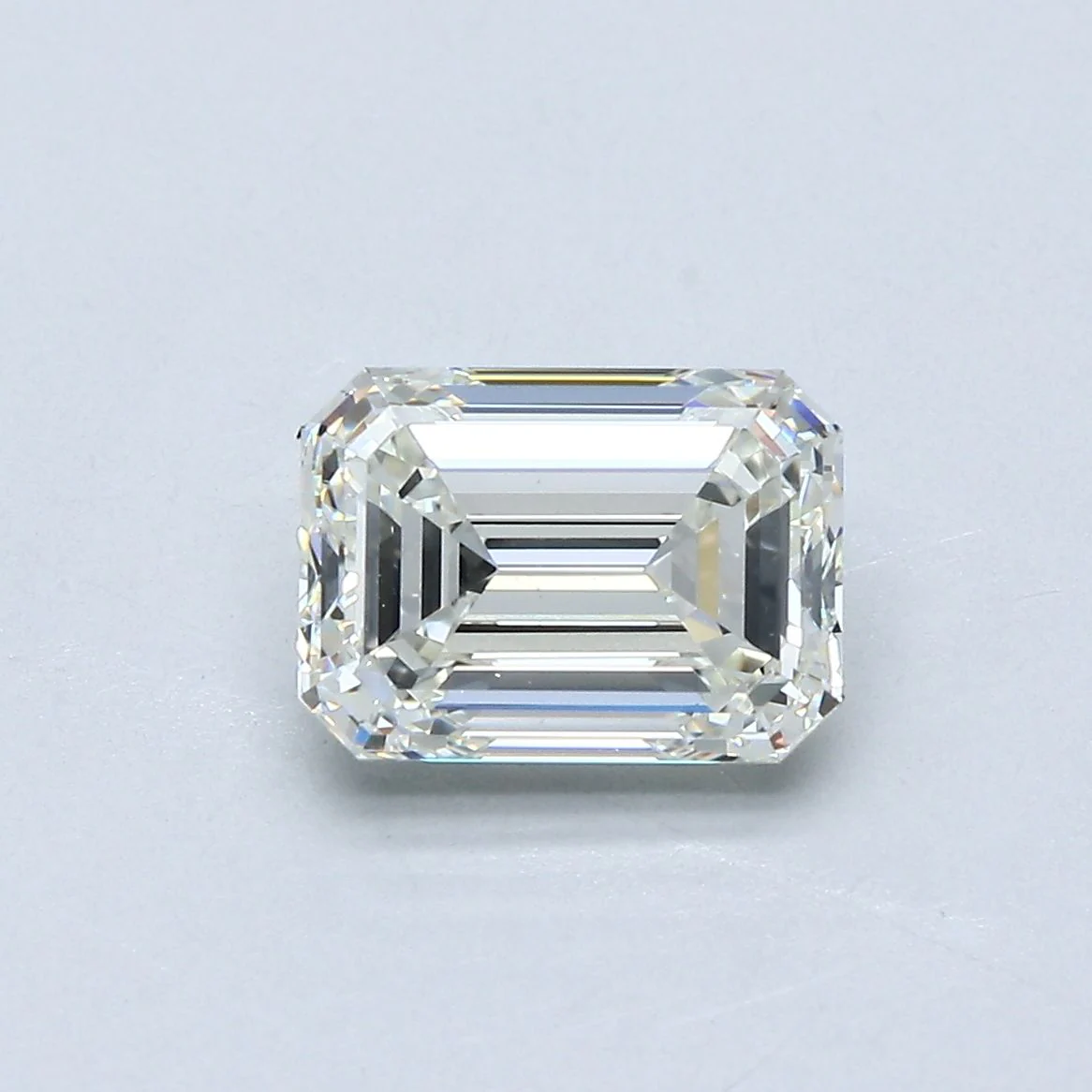 2.01 ct. J/VS2 Emerald Diamond