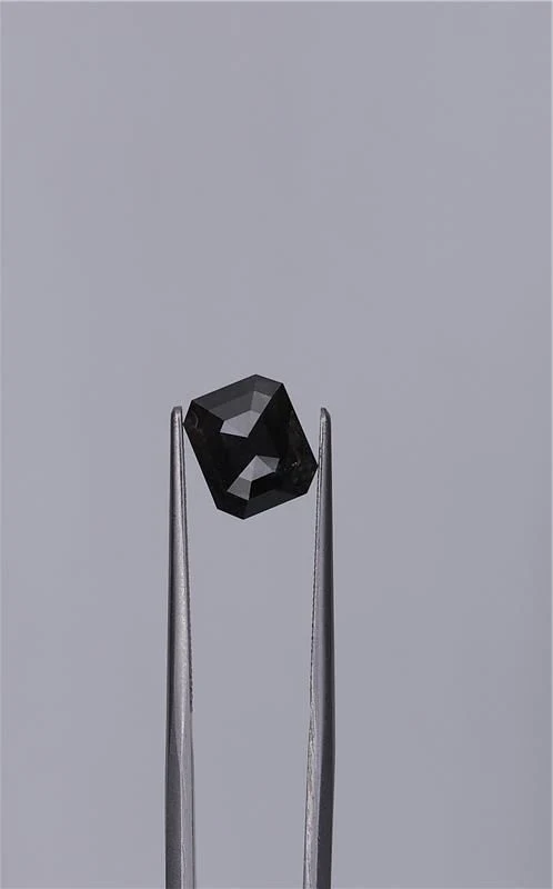 2.26 ct. Fancy Black/VVS2 Emerald Diamond