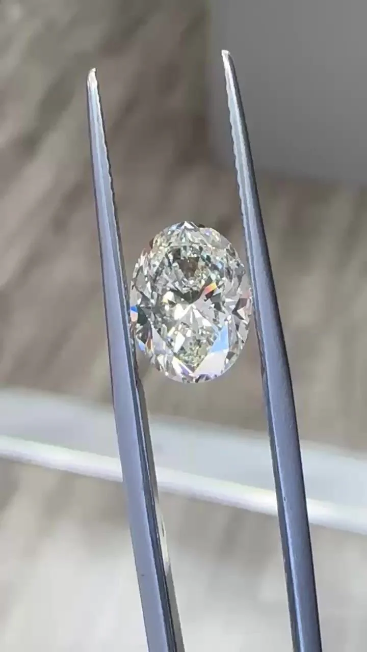 2.50 ct. H/VS2 Oval Diamond