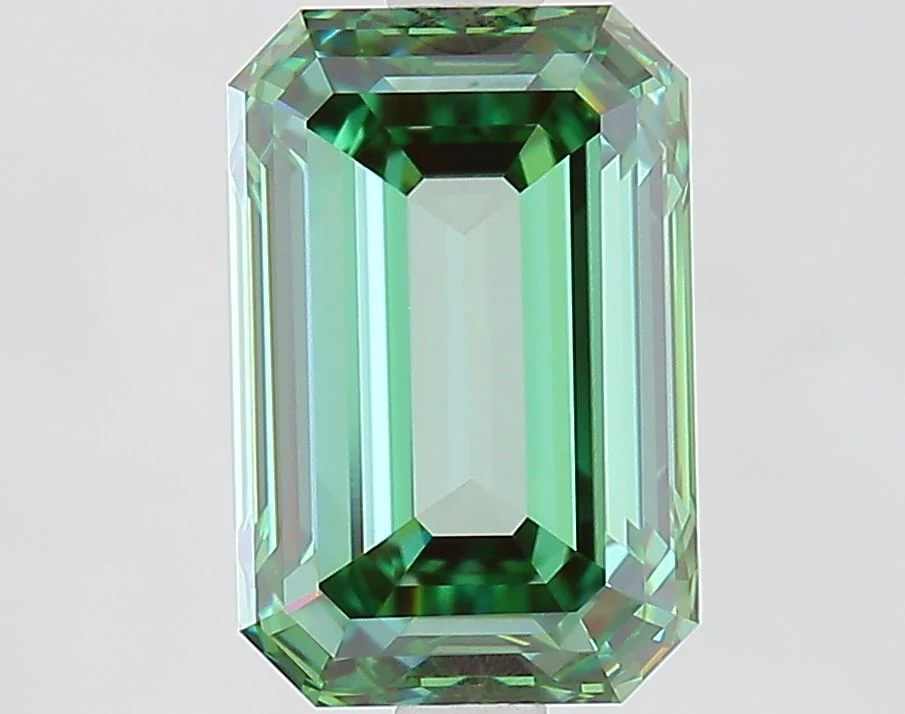 2.90 ct. Fancy Vivid Green/VVS2 Emerald Lab Grown Diamond