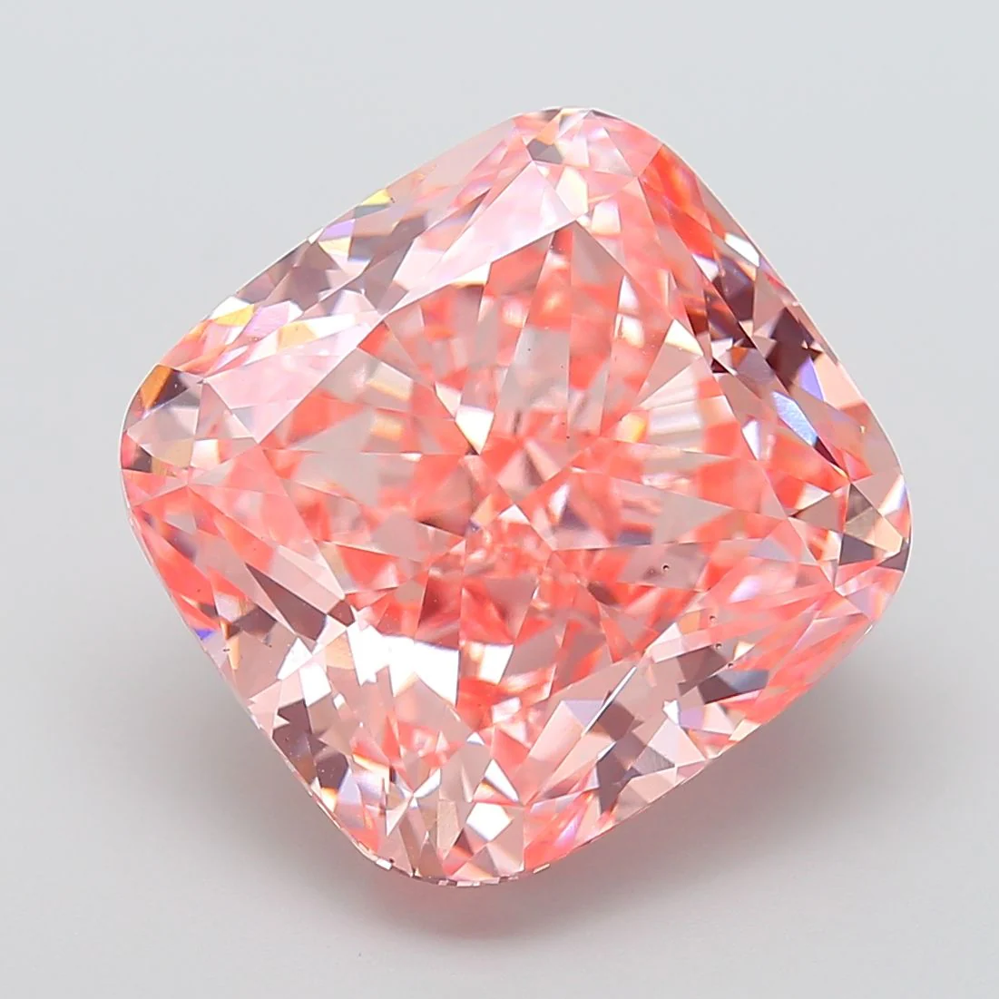 21.04 ct. Fancy Vivid Pink/VS2 Cushion Modified Lab Grown Diamond