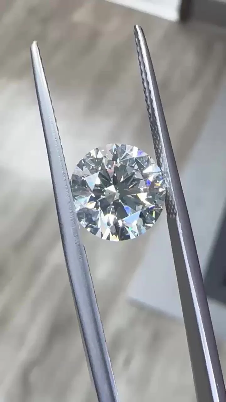 3.01 ct. G/SI1 Round Diamond