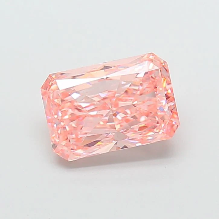 3.02 ct. Fancy Vivid Pink/VS1 Radiant Lab Grown Diamond