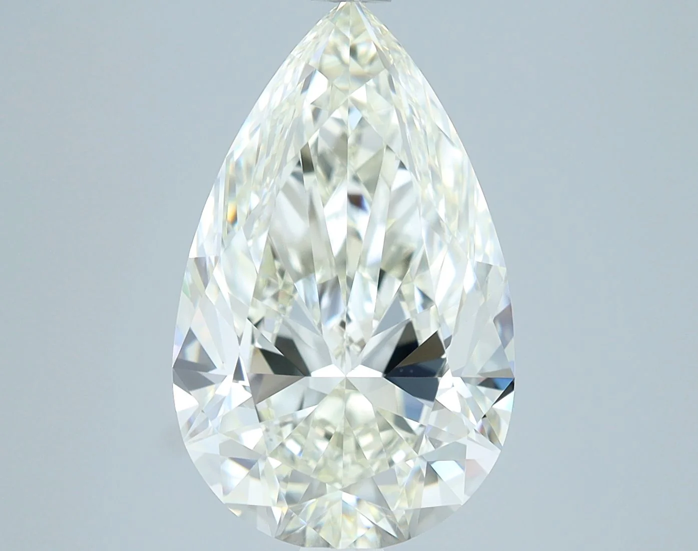 3.92 ct. I/VS1 Pear Diamond
