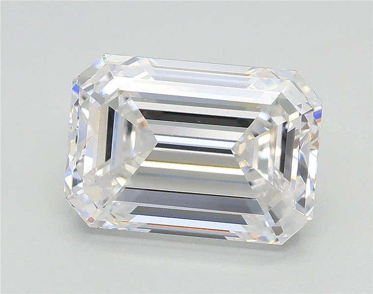 4.04 ct. E/VS2 Emerald Lab Grown Diamond