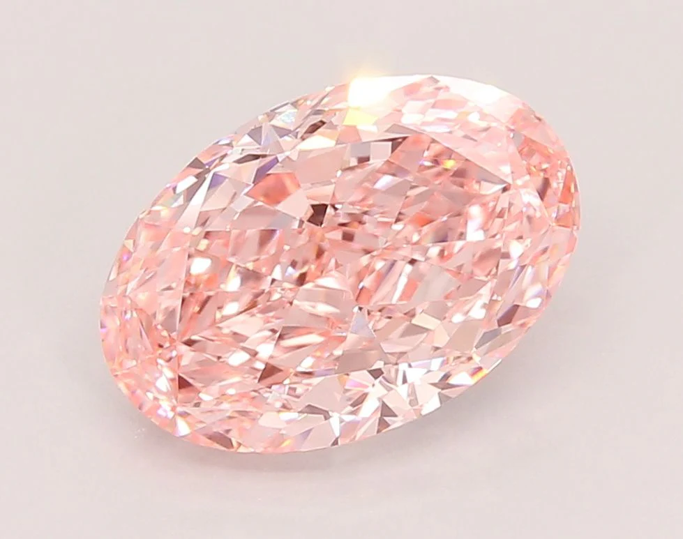 4.04 ct. Fancy Vivid Pink/VVS2 Oval Lab Grown Diamond