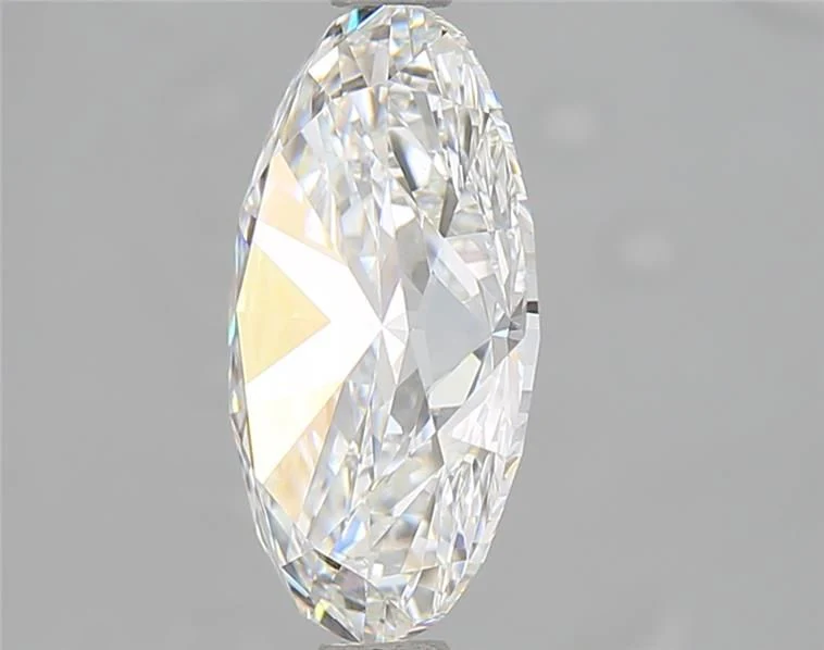 4.08 ct. E/VVS2 Oval Lab Grown Diamond