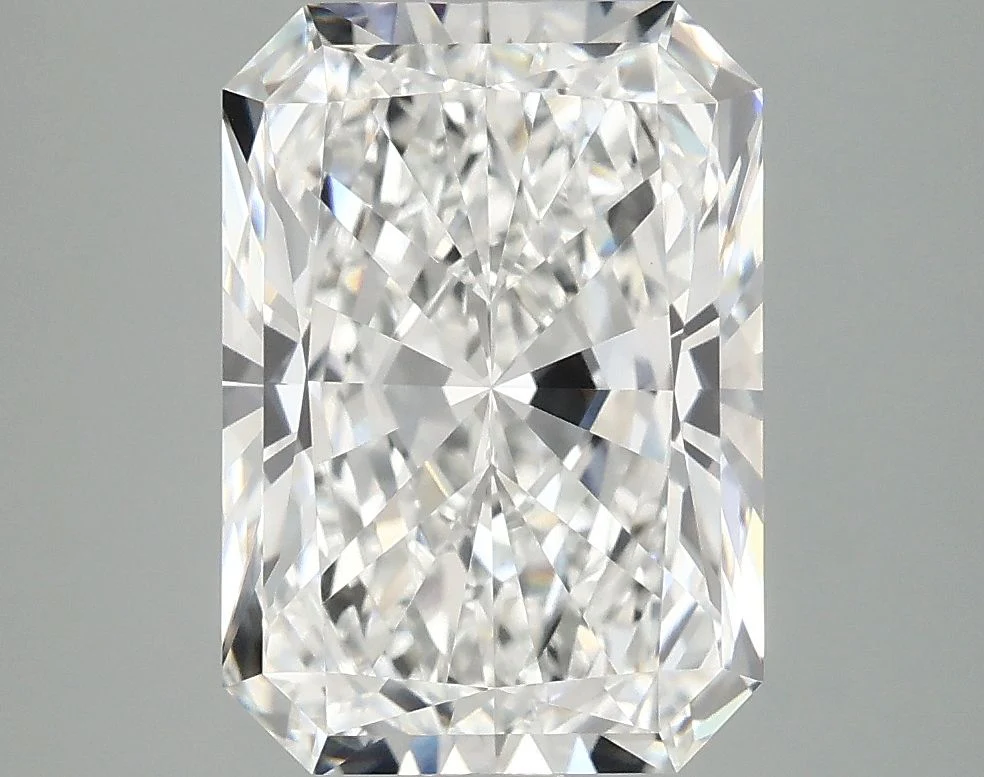 4.09 ct. E/VVS2 Radiant Lab Grown Diamond