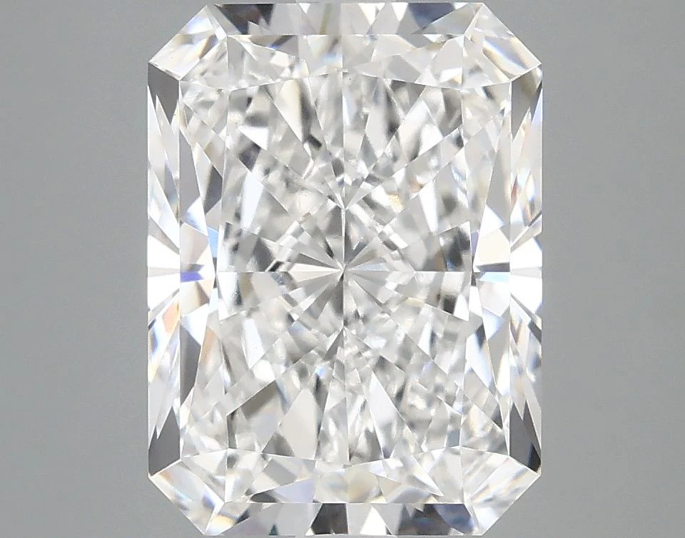 4.09 ct. E/VVS2 Radiant Lab Grown Diamond - Image 2