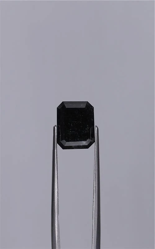 4.35 ct. Fancy Black/VVS2 Emerald Diamond