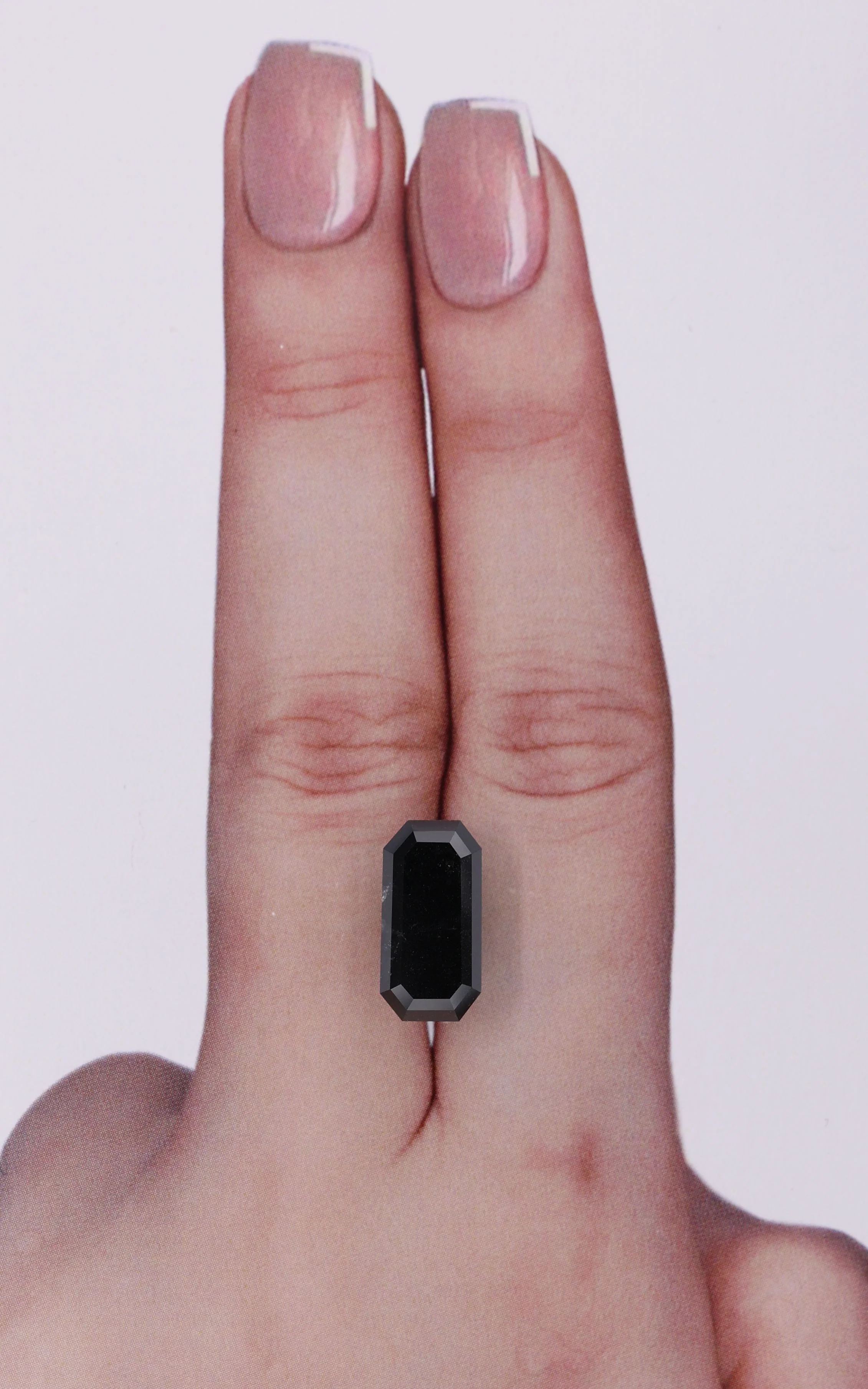 4.85 ct. Fancy Black/VVS2 Emerald Diamond