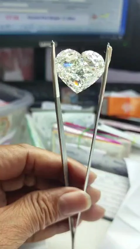 45.83 ct. G/VS1 Heart Lab Grown Diamond