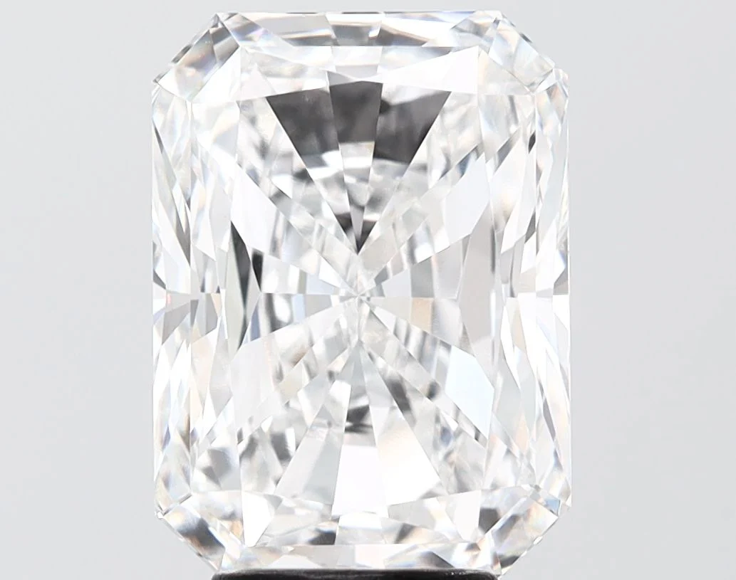 5.00 ct. E/VVS2 Radiant Lab Grown Diamond - Image 2