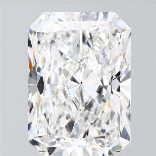 5.04 ct. E/VVS2 Radiant Lab Grown Diamond