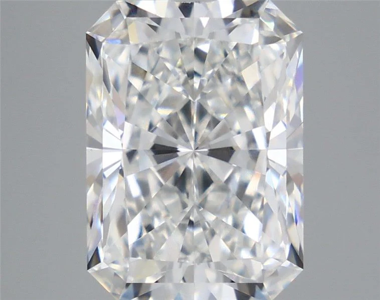 5.58 ct. E/VVS2 Radiant Lab Grown Diamond
