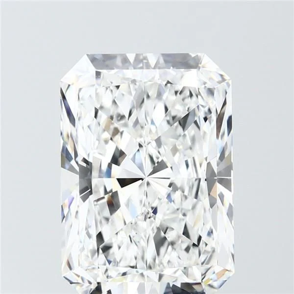 6.08 ct. E/VVS2 Radiant Lab Grown Diamond