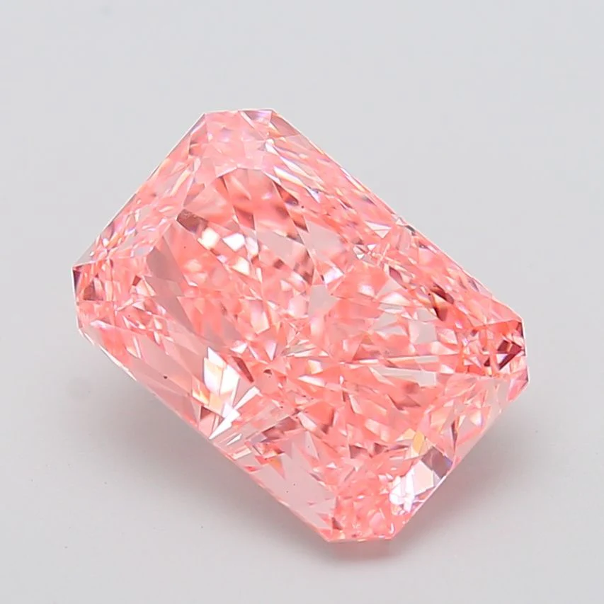 6.14 ct. Fancy Vivid Pink/VS1 Radiant Lab Grown Diamond